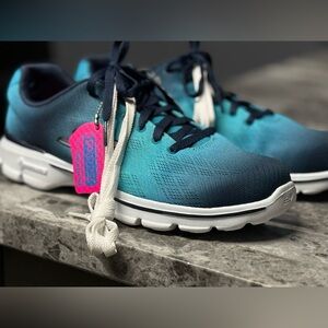 New Skechers Blue Go Walk 3 Shoes goga mat gogamat women’s size 9.5